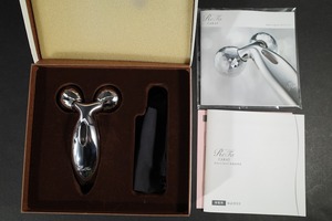 リファ カラット Refa CARAT 美顔ローラー PEC-L1706 小顔ローラー 美顔器 健康器具 マッサージ ボディー ケース有 箱有