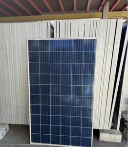リープトンエナジー製　10枚　　簡易清掃済み　太陽光パネル　多結晶太陽電池モジュール 品番 LP156*156-P-60-270W　