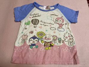 アンパンマン 半袖Tシャツ 90センチ　トップス　キッズ　ベビー服　ドキンちゃん　女の子　コキンちゃん