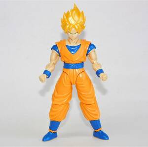 フィギュアライズスタンダード 超サイヤ人 孫悟空 初回限定カード付 素組 完成品 ドラゴンボールZ Figure-rise Standard 