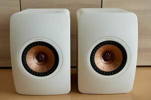 KEF LS50 Meta ミネラルホワイト