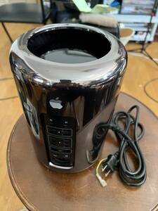 Macpro Late2013 CPU12コア メモリ64GB FirePro500 SSD512GB 