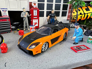 Jada　映画　ワイルドスピード　ダイキャストミニカー　1/32スケール　（ハン　マツダ　RX-7　ヴェイルサイド　オレンジ＆ブラック）