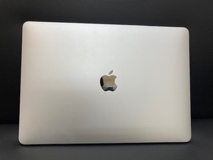 8708♪　中古　AppleアップルMacBook air 13インチ　シルバー色　2020メモリ8GB/SSD256Gマックブック　A2337ノートパソコン　PC　現状品