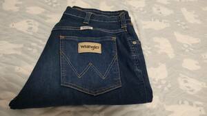 Wrangler ラングラー WM0493 ミッドブルー　快適 らくちん 心地いい 365 年中快適 ジーンズ ストレート Mサイズ　美品