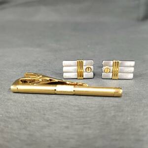 060417　261667-3　dunhill　ダンヒル　ネクタイピン＆カフスボタン　シルバー系カラー・ゴールド系カラーデザイン　紳士小物