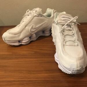 美品　送料込　26.5cm US8.5 COMME des GARCONS × NIKE SHOX コムデギャルソン ナイキ TL CDG 国内正規 黒タグ　ユニセックス　ホワイト