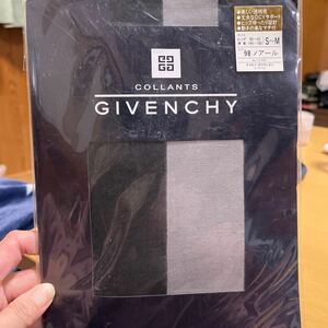 ●GIVENCHY ジバンシー パンスト パンティストッキング ヒップゆったり設計　S〜Mサイズ●