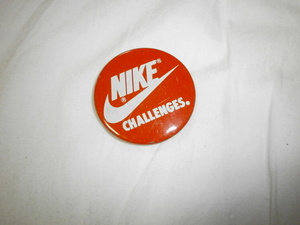 ナイキ　缶バッジ　NIKE CHALLENGES