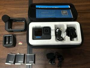 GoPro HERO11 Black メディアモジュラー　エンデューロバッテリー＆充電器　マイクロSDカード付