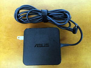 ☆　ASUS　純正 ACアダプター　W15-065N1A　19V-3.42A 　外径約4.0mm 内径約1.2mm　通電確認済　☆