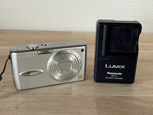 1円スタート Panasonic LUMIX DMC-FX01 コンパクトデジタルカメラ パナソニック ルミックス デジカメ 充電器付き 通電確認済み