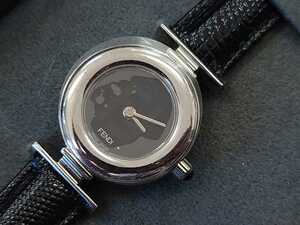 未使用 FENDI 時計 320L フェンディ ロゴ ブラック QZ レディース 腕時計 クォーツ 電池交換済み☆eh6☆10