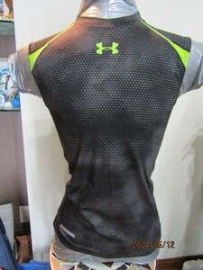 【美品】UNDER ARMOUR　heat gear　アンダーアーマー　ヒートギア　サイズMD