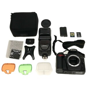 【美品】Nikon D7000 デジタル一眼レフカメラ ボディ SPEEDLIGHT SB-700 専用ケースSS-700 スピードライト フラッシュ 現状品 C3929