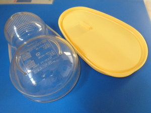離乳食/すりつぶし部付きの容器とふたのセット◎プラスチック製★黄色/中古