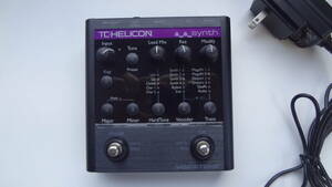 廃盤 レア TC HELICON VoiceTone Synth 　ボーカルエフェクター オートチューン　ケロケロボイス　動作確認済　アダプタ付き