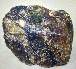インドネシア　スマトラ島産天然ブルーアンバー原石33.27g綺麗^ ^