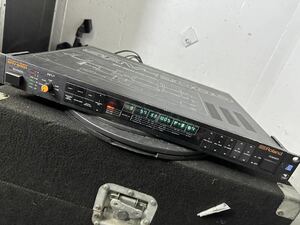 Roland デジタルリバーブ SRV-2000