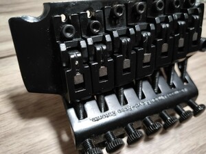 1円 フロイドローズ ライセンス品 7弦 ギター Floyd Rose Licensed ブラック 黒 付属品 美品 Edwards のギターに無加工ポン付け出来ました