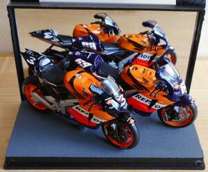 《ビアッジ ＆ ヘイデン・アクリルミラー・カスタム》 1/24 ホンダ RC211V ワークスチーム2台 #3 #69 MotoGP 2005【タミヤ ＆ イクソ】