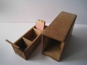 レトロ　木製　木の引き出し　名刺分類BOX　小箱　ケース　Eisai　名刺入れ　名刺分類カード付き /21N12.21-12