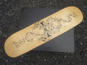 『木製 スケートボード デッキ KZEONE INRI』未使用品 795×200 髑髏 スカル スネーク スケボー