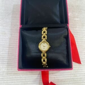 稼働品 ungaro PARIS ウンガロ 1F20-1B30 ゴールドカラー QZ クオーツ レディース 腕時計 レトロ 箱付き 美品