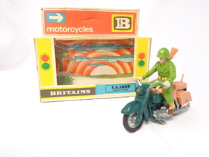 BRITAINS 9682 U.S. ARMY DISPATCH RIDER ブリテン U.S. アーミー ディスパッチ ライダー （箱付）送料別