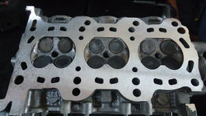 K6Aエンジン圧縮低下修理します。ピストンリング、コンロッドメタルも交換します