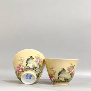 乾隆年製款 黄釉花鳥杯2客 陶磁器 中国美術 工芸品 唐物 CH06