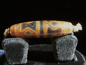 43【天珠八仙】〈古い奉納風化型dZi Bead〉..金剛杵天珠..約4.5㌢　