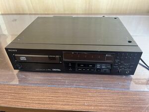 SONY CDP-701ES コンパクトディスクプレーヤー　通電確認済み