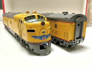 1990年製 KEY Union Pacific E-7 A&B