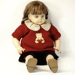 1984年　セキグチ　コロール　ドール 抱き人形　スリープアイ　ソフトビニール 全長58cm　赤いニットを着た三編みの可愛い女の子 TK