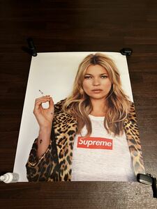 2012ss 非売品 ビンテージ 本物 Supreme シュプリーム Kate Moss ケイトモス KAWS KYNE ボックスロゴ Tシャツ ステッカー ポスター 24SS