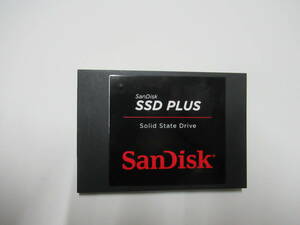 ♪♪1円 ～スタート Sandisk SSD SATA 960GB 2.5インチ 中古♪♪2