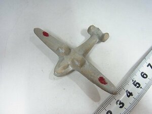 A5516 戦前 陶磁製 旧日本軍の飛行機型 箸置 当時物