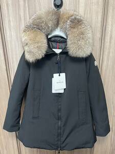 M～Lサイズ【未使用】MONCLER BLAVET ブラベット Fox fur TG1　ブラック　黒色　正規品　◆定価36万円◆　大人気フォックスファー