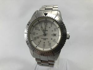 【稼働品!!】ブローバ・ダイバーズ 200M・デイト・ホワイト(白)文字盤[BULOVA QUARTZ]クォーツ式メンズ腕時計【中古品】