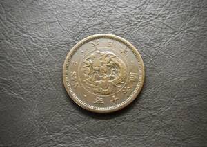 明治10年　竜2銭青銅貨 送料無料 （15201）古銭 骨董　アンティーク　日本 貨幣　菊の紋章 お宝