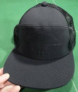 ▲Haglofsホグロフス ワイヤー山景刺繍 変形6パネル メッシュキャップ TRUCKER CAP ブラック フリー 美品!!!▲