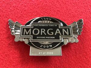 ■貴重：モーガンカーバッジ モーガン(Morgan)社 創立100周年記念1909-2009 カーバッチ（未使用：新品）