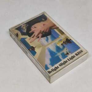 松任谷由実 アルバム盤 カセットテープ Delight Slight Light KISS ZT28-5350 全10曲 3Dジャケットカード 歌詞カード付き