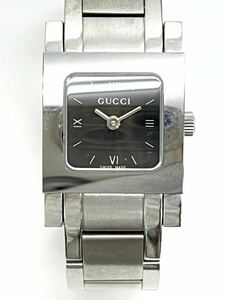 I♪ グッチ クオーツ 腕時計 GUCCI 7900P 黒文字盤 角形 ローマン数字 銀色 シルバーカラー 純正ブレス