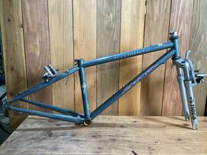 スペシャライズド　SPECIALIZED STUMP JUMPER スタンプジャンパー　クロモリ　中古　26インチ ブレーキおまけ