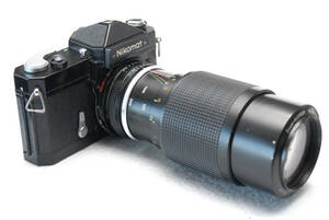 Nikon ニコン 昔の高級一眼レフカメラ FT-Nボディ + 純正80-200mmレンズ付 希少品