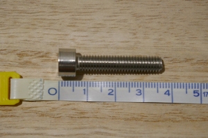 ADEPT AT6 STAINLESS BOLT　アデプト ステンレス ボルト M6x30mm トップキャップ