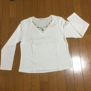 長袖 Tシャツ 白 綿100％ 薄 サイズ 46 洗濯済み 送料230円