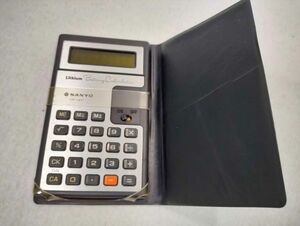 サンヨー　レトロ　電卓　リチウムバッテリー　コレクション　手帳型　コンパクトサイズ　SANYO (21_91121_10)